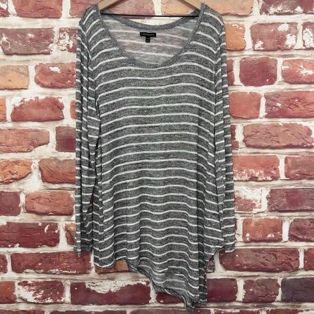 Lane Bryant Sweater Women's 26/28 Gray White Silver Metallic Striped Asymmetric